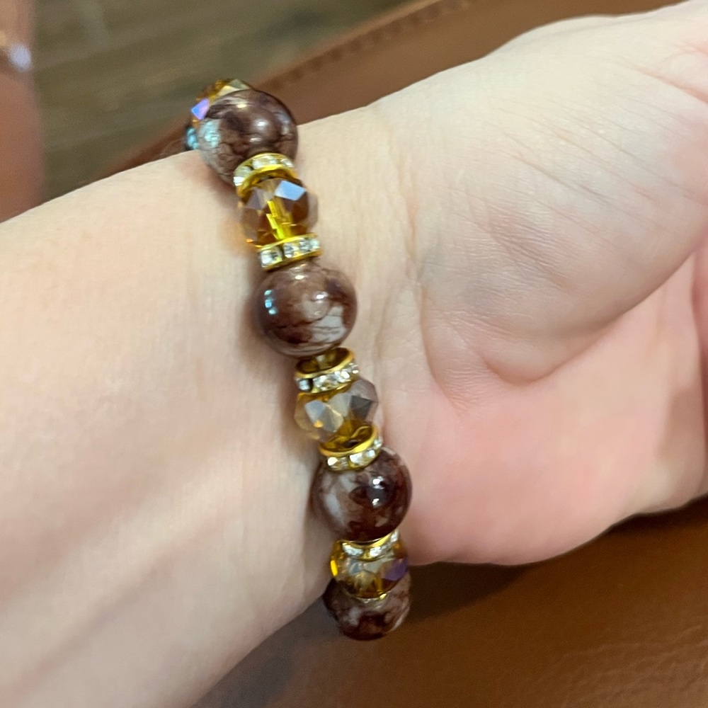 Multi colored brown bead stretch bracelet